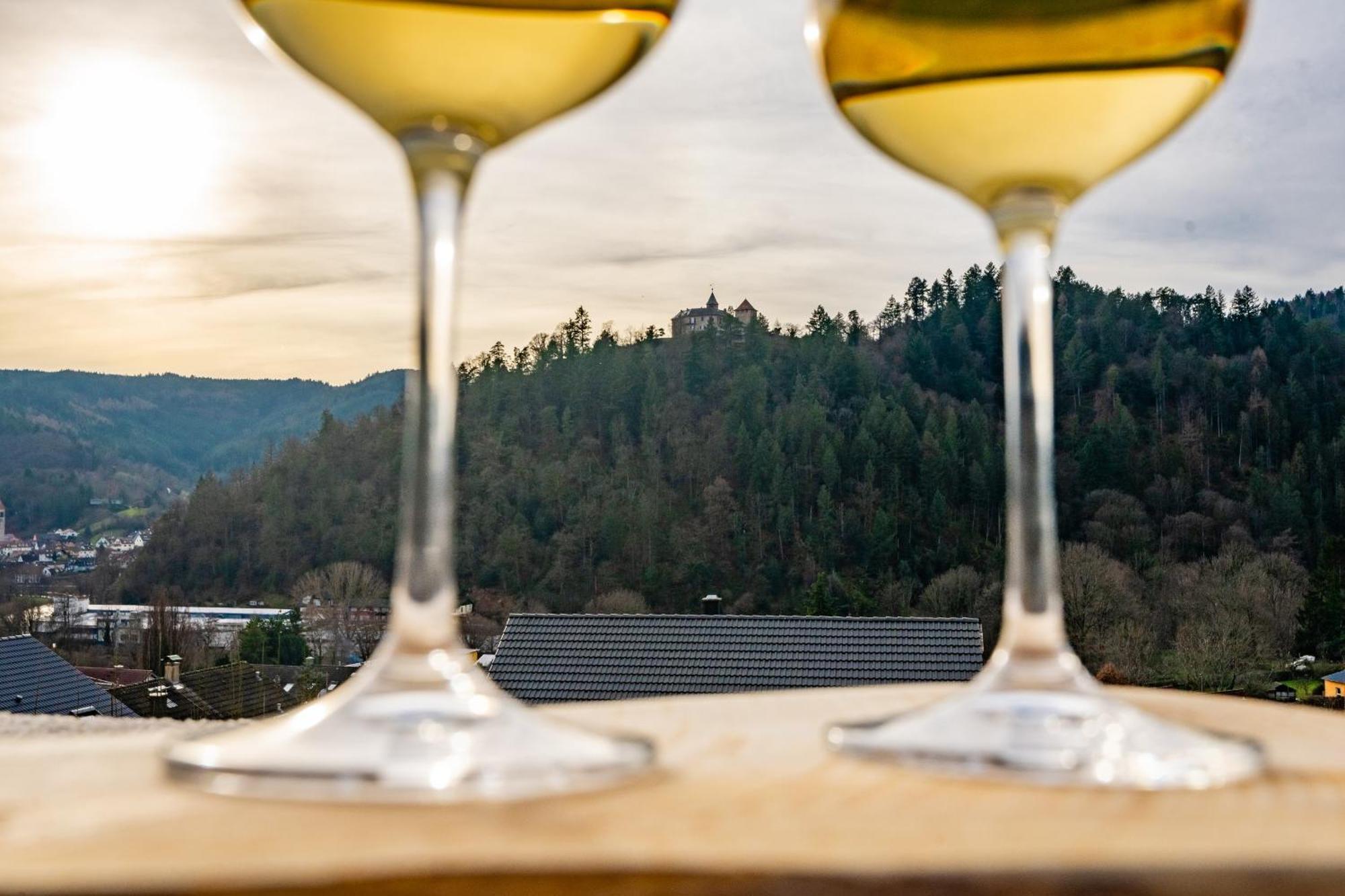 Schlossblick Schwarzwaldpanorama Gernsbach Exteriér fotografie